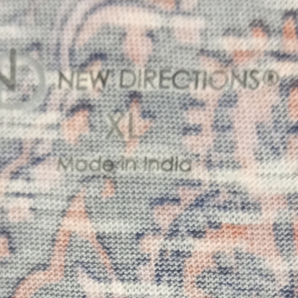 New Directions EUC Asymmetrical Tunic Top, Navy & Peach Patterned, XL - Picture 2 of 7